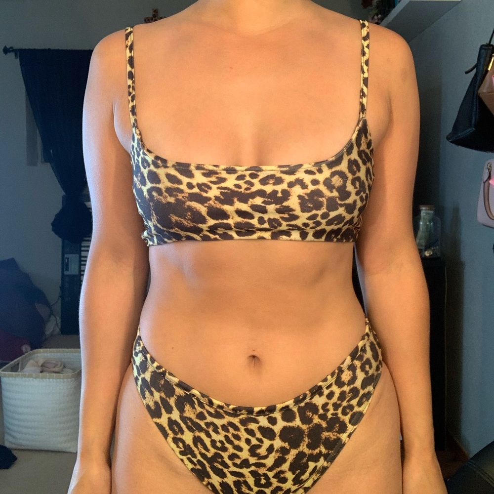 Pretty Little Thing Cheetah Print Bikini!